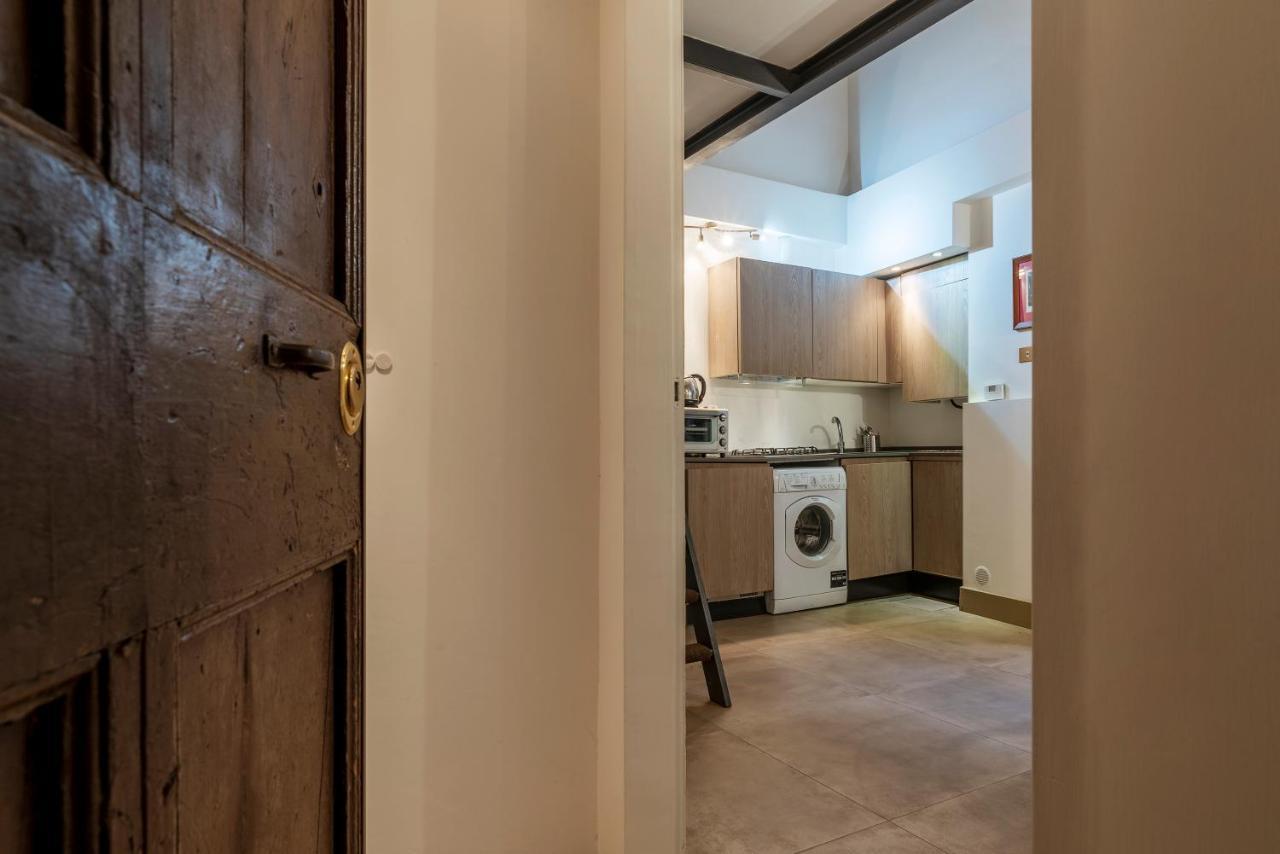 Roma Central Studio Екстериор снимка